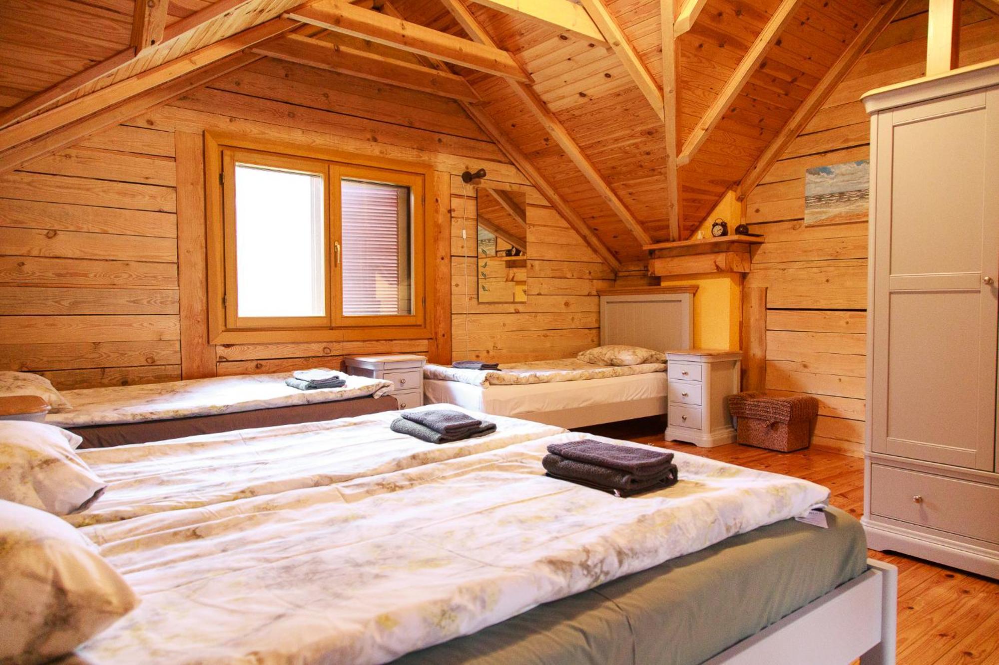 Roze Guest Houses Sklandas Bernāti Екстериор снимка
