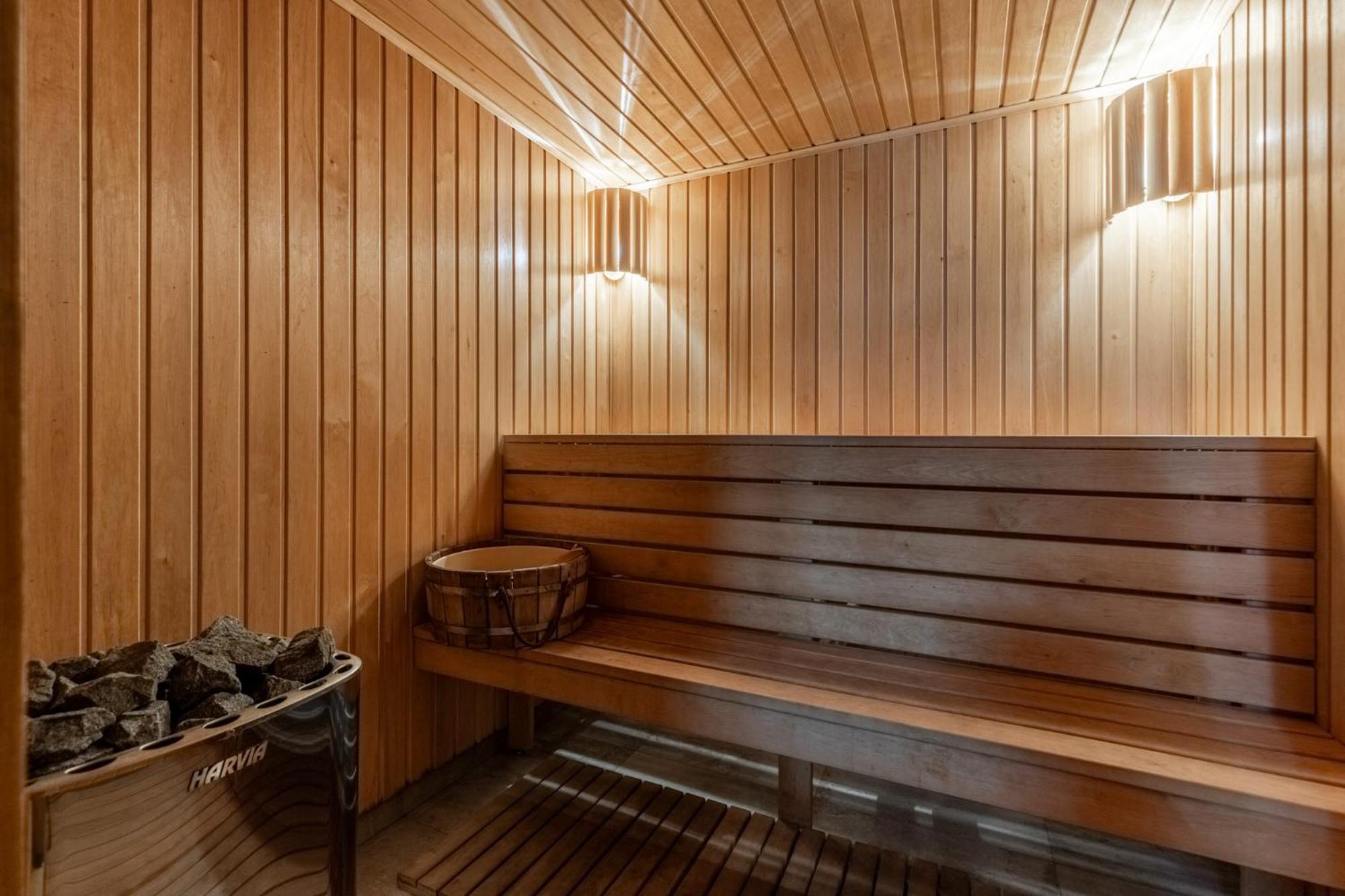 Roze Guest Houses Sklandas Bernāti Екстериор снимка