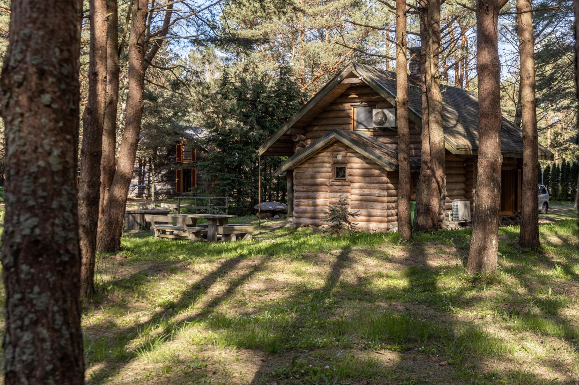 Roze Guest Houses Sklandas Bernāti Екстериор снимка